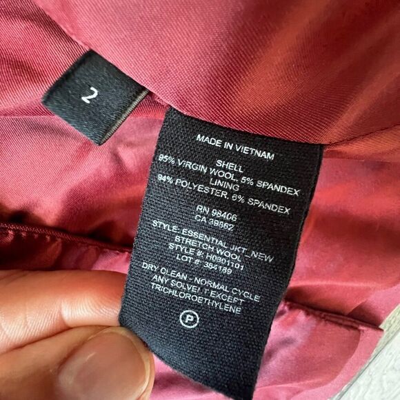 Theory Blazer Wool Crimson Lined Pockets Work Wear Office Jacket Professional - Picture 6 of 8